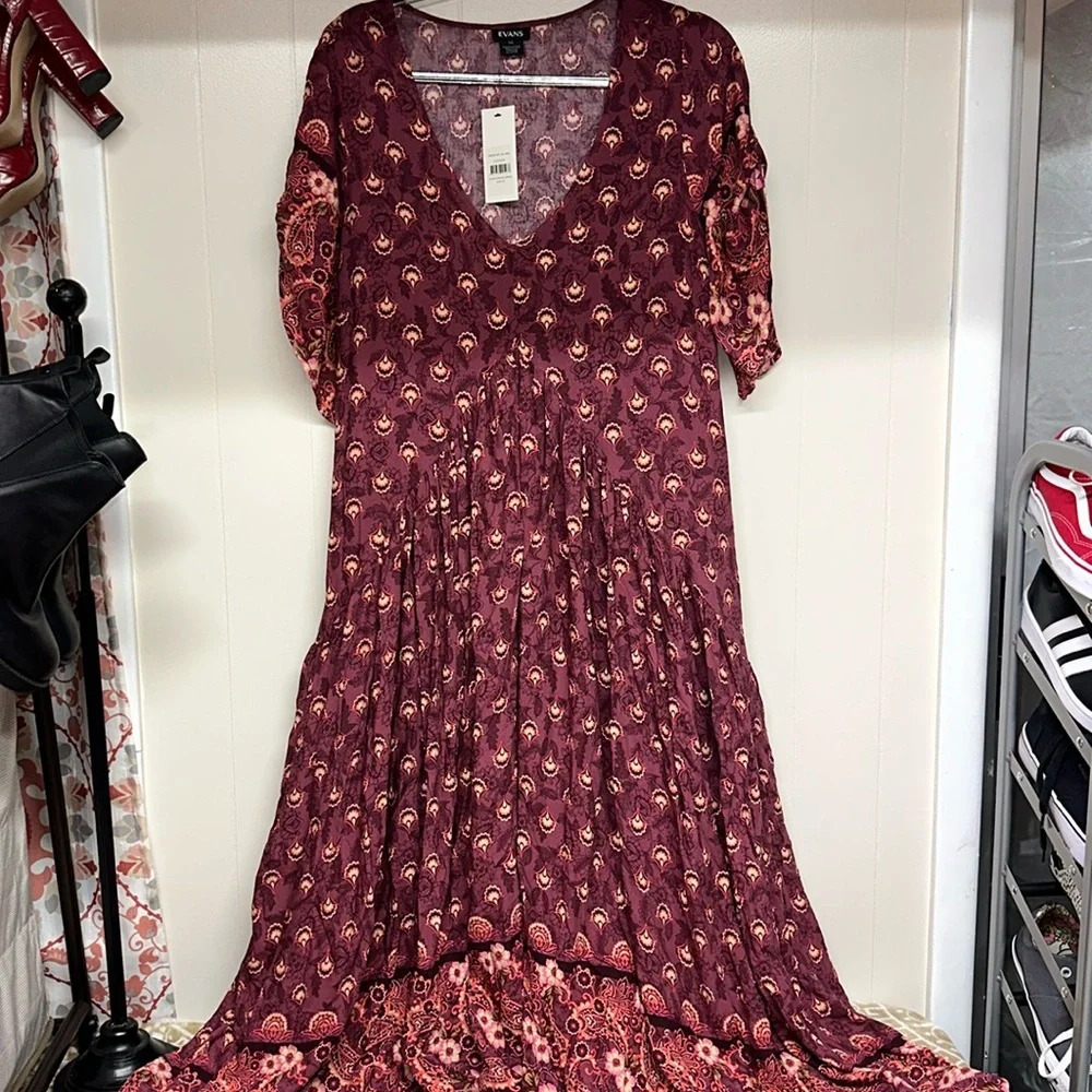 Elegant Paisley Maxi Dress in Burgundy NWT